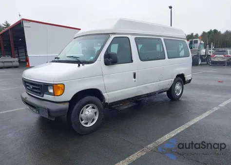 2005 Ford E-250 from USA, damaged, VIN 1FTNE24W25HA14010